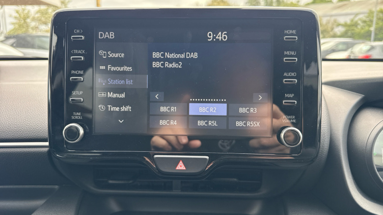 Toyota Yaris 1.5 Hybrid Design 5dr CVT Hybrid Hatchback